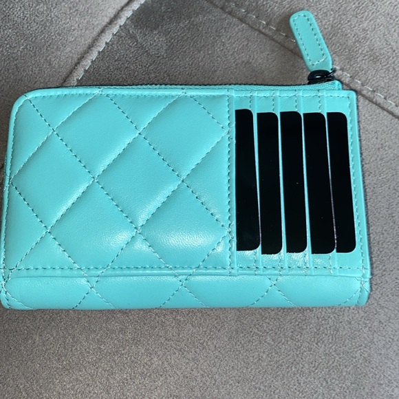 NWT, Chanel O-Cardholder - Picture 3 of 12